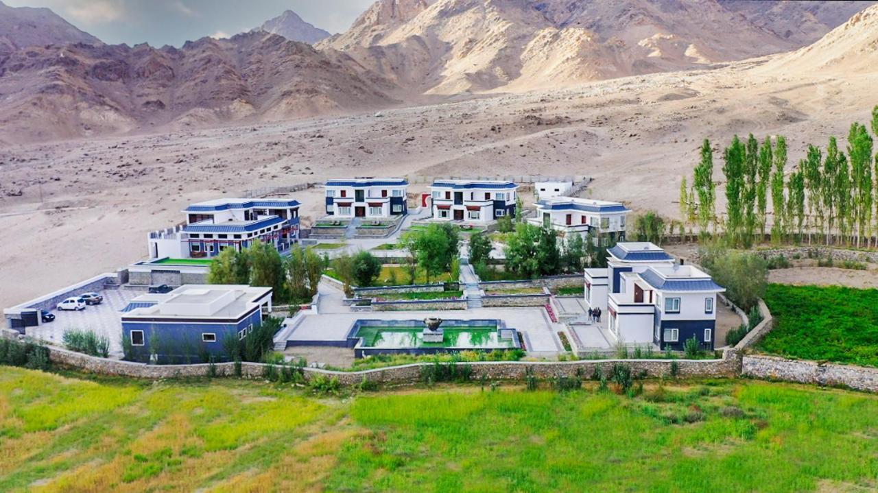Angkasa Ladakh Resort Leh Extérieur photo